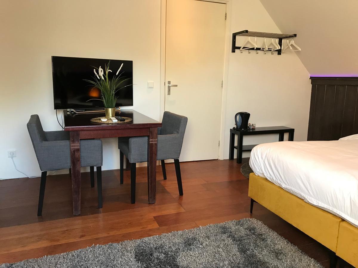 Buenos Hotel
